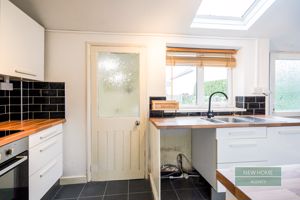 Photo 11- click for photo gallery